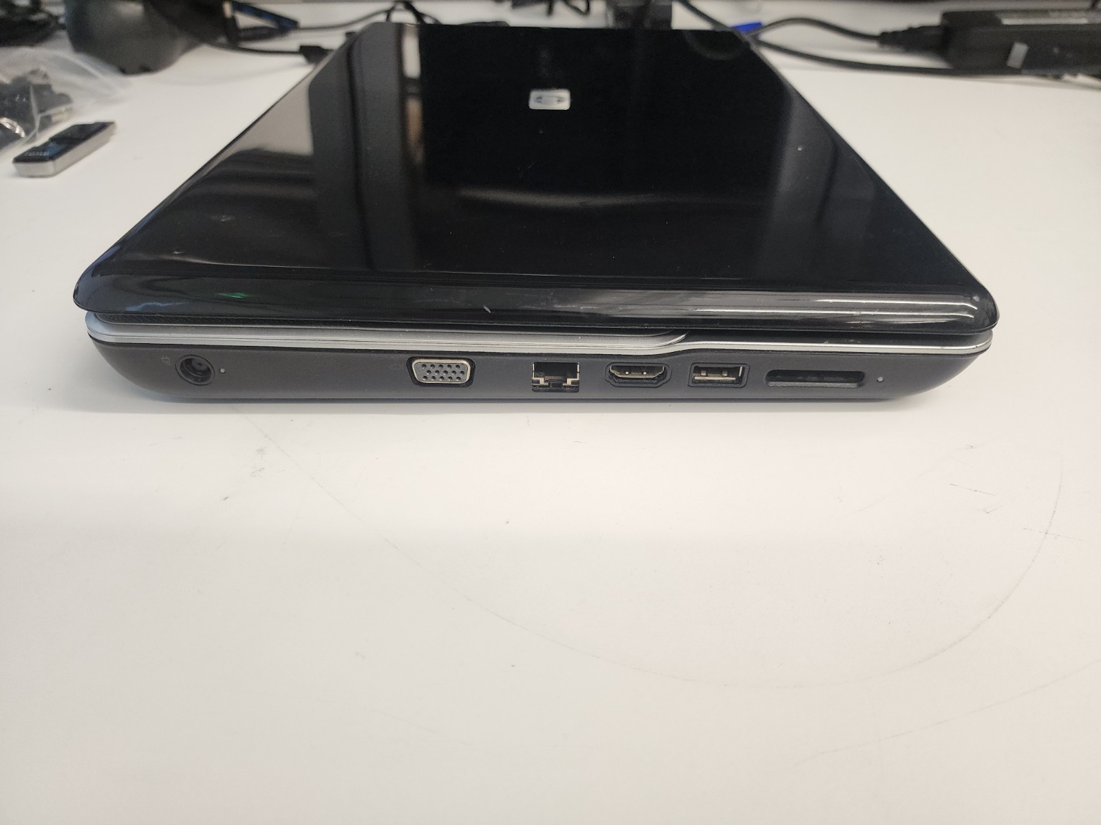HP G60-235DX Intel Pentium Dual-Core T4200 2GHz 3 GB 320gb HDD READ