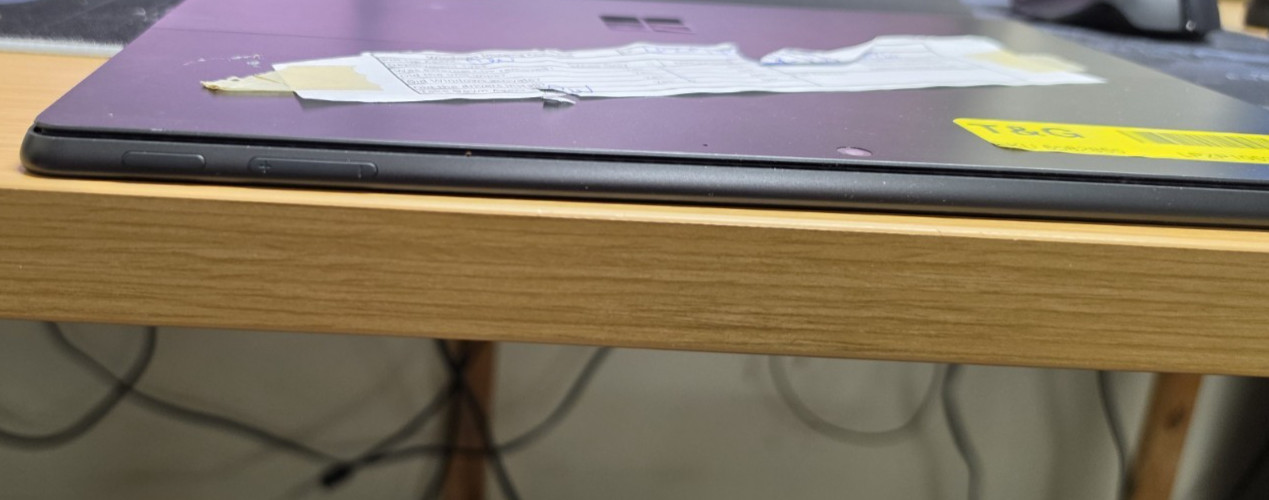 Surface Pro 11 – Copilot+ PC- Elite 12 CORE/16GB/512 SSD