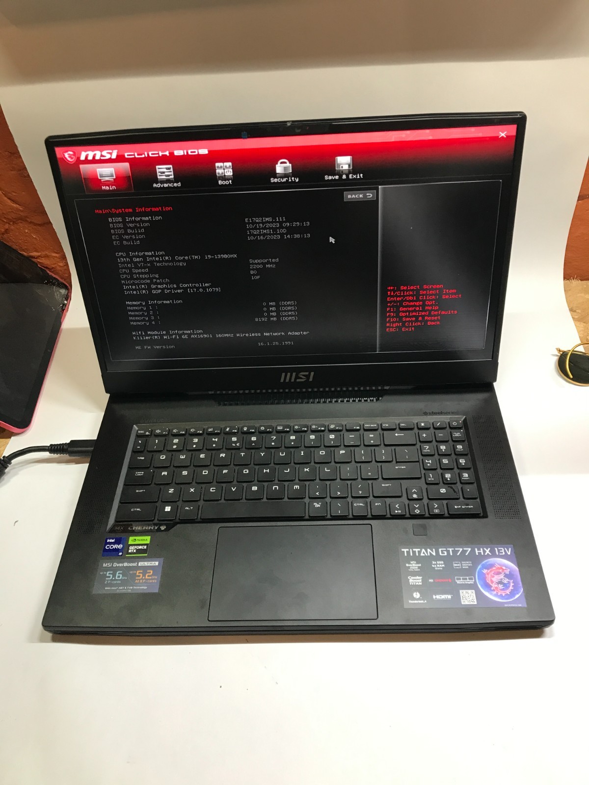 MSI Titan GT77HX 13VI-028US 17″ 4K Intel i9-13980HX 8GB RAM NO SSD/OS RTX 4090
