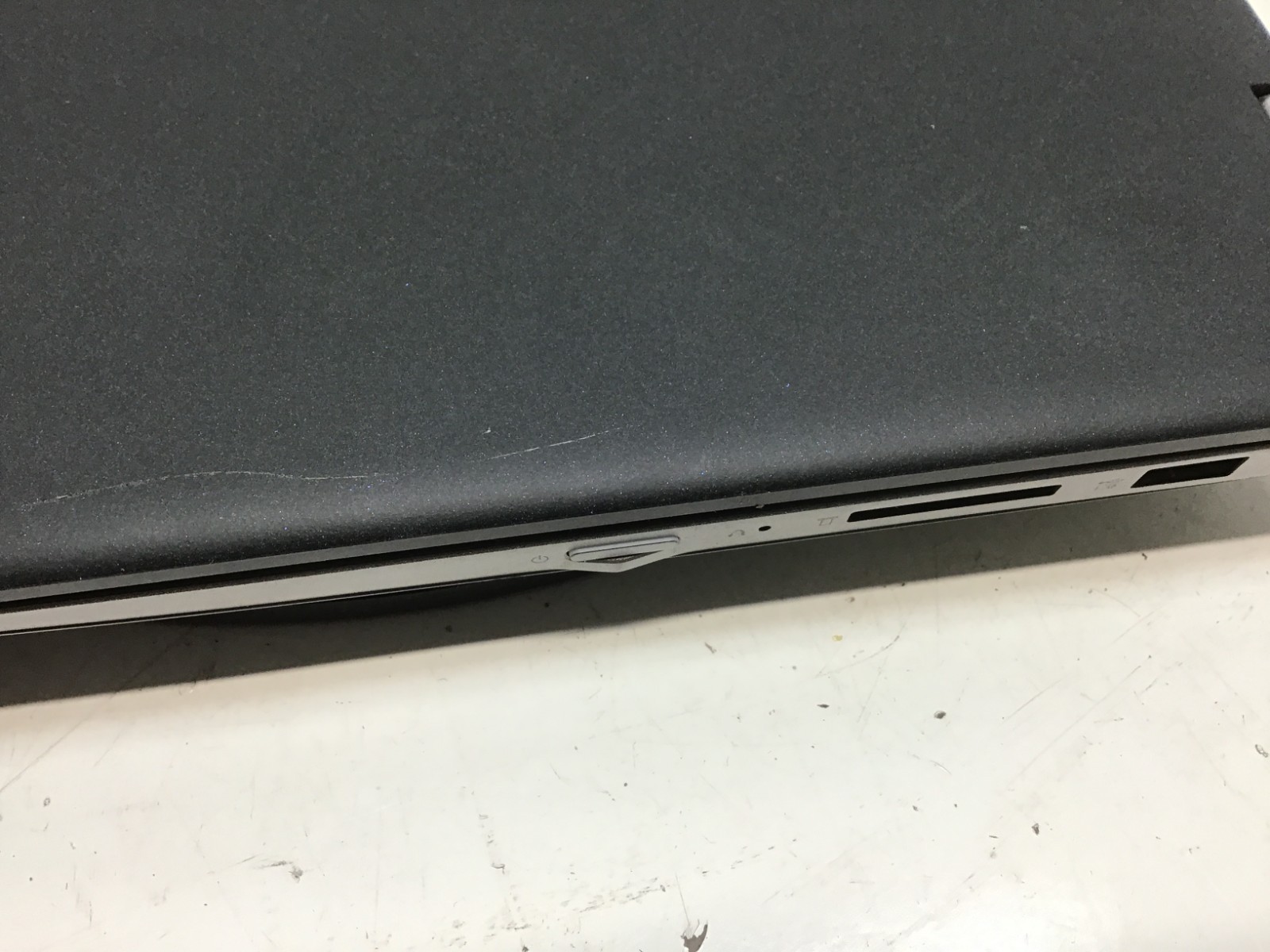 Lenovo IdeaPad 2in1-14 Type 81CW Intel Pentium 4415u 4GB NO HDD