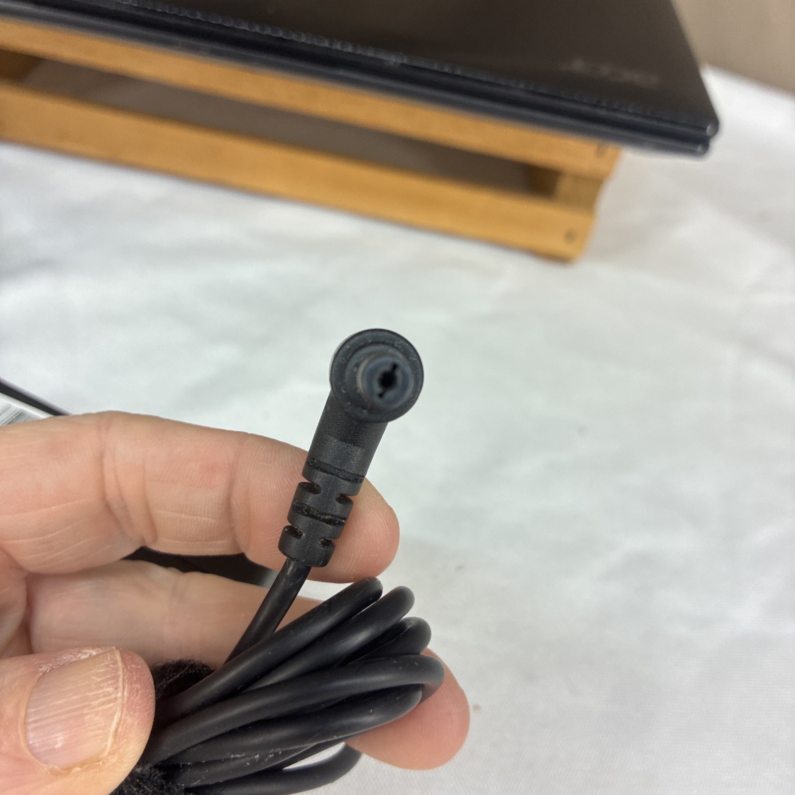 Acer Aspire One D250 Kav60 Laptop Computer Bad screen- For Parts Or Repair