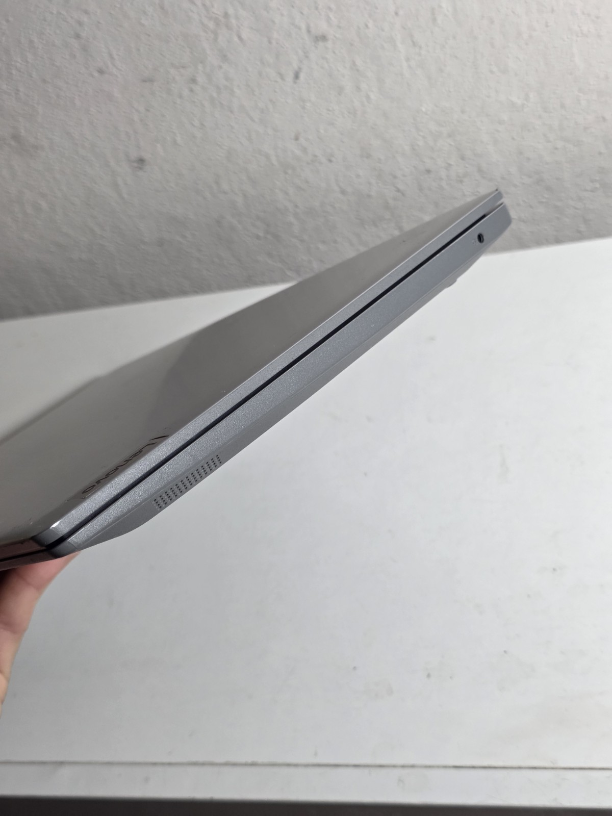 Lenovo IdeaPad Slim 1-14AST-05, AMD A6-9220e @1.60Ghz, 4GB RAM, 64GB SSD, W10