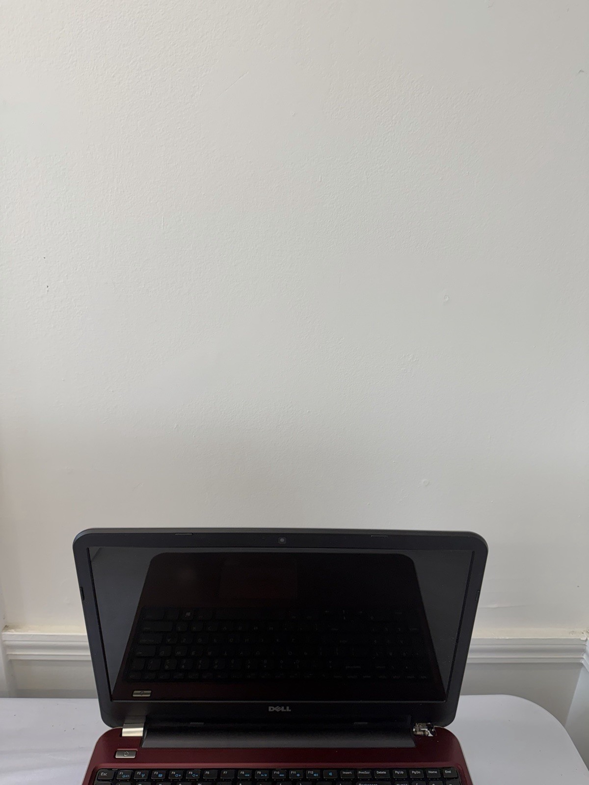 Dell Inspiron 5535 Laptop – Good Screen – AMD A8-5545M – Read Des