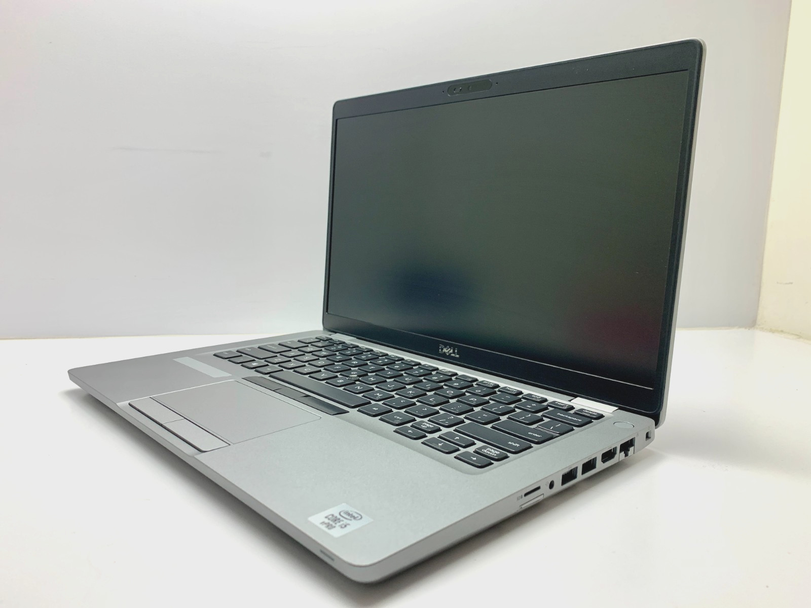Dell Latitude 5411 | i5-10400H | 16GB RAM | 256GB NVMe | LINUX | LOW BATTERY