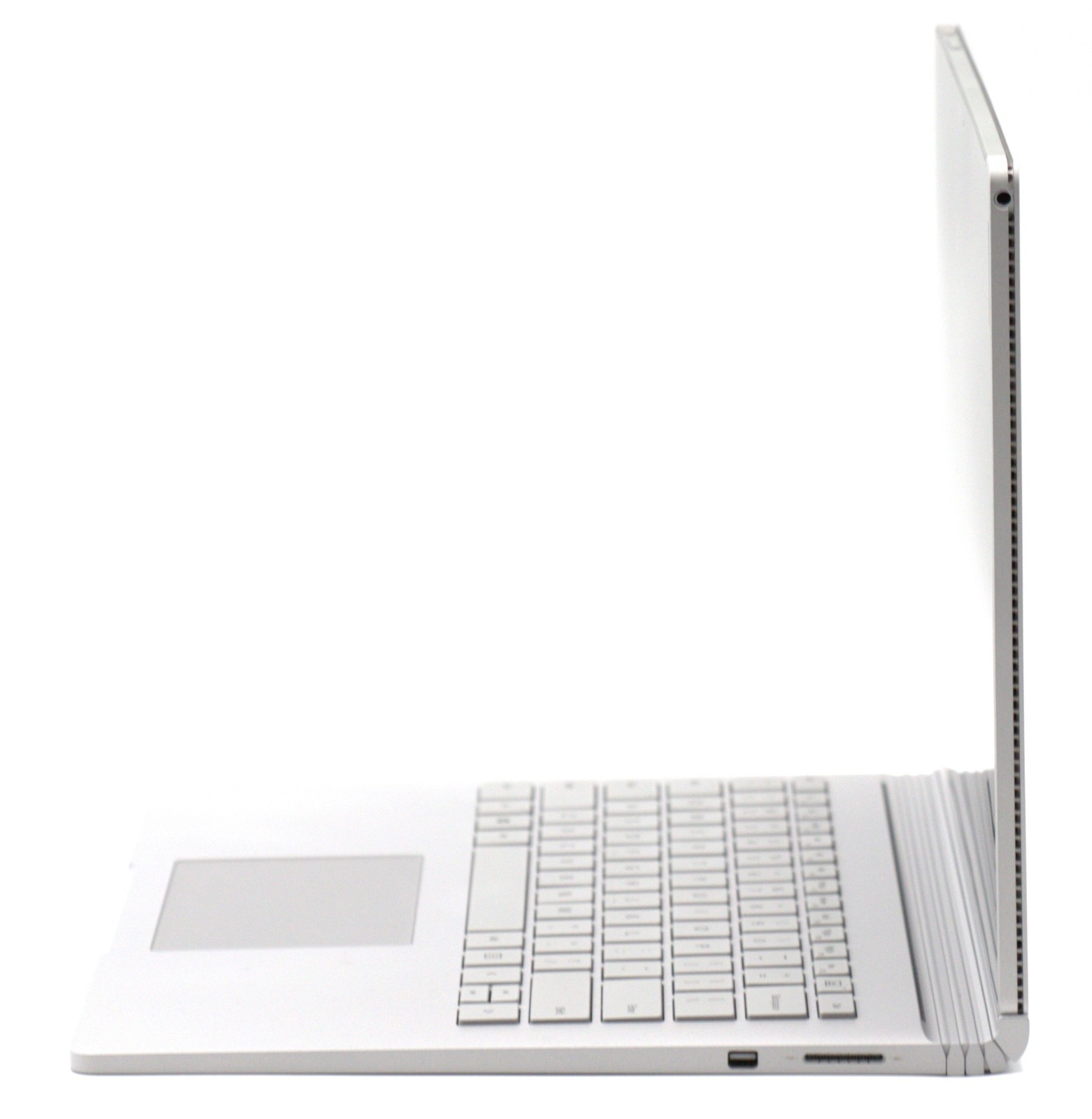 Microsoft Surface Book 13.5″ i7 6600U – GeForce 940M – 16GB RAM – 512GB SSD
