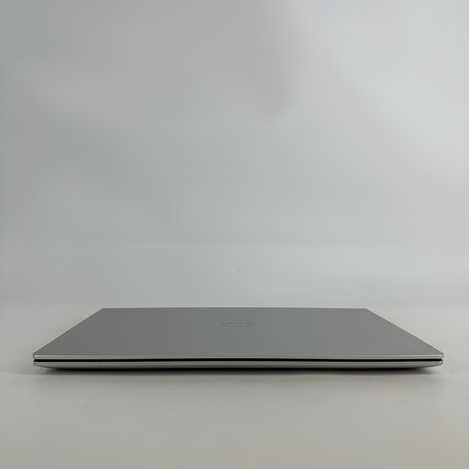 Dell Inspiron 3530 15.6 Silver FHD TOUCH 1.7 GHz i7-1355U 16GB 1TB SSD Very Good