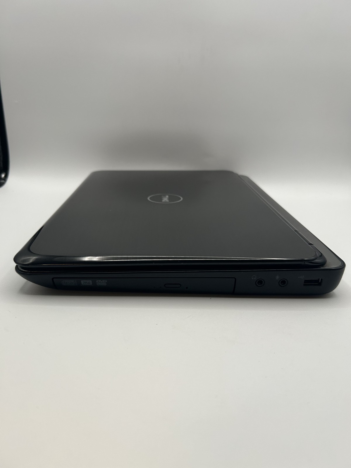 Dell Inspiron N4010 Laptop Intel Pentium P6100 3GB Ram 500GB HDD, For Parts