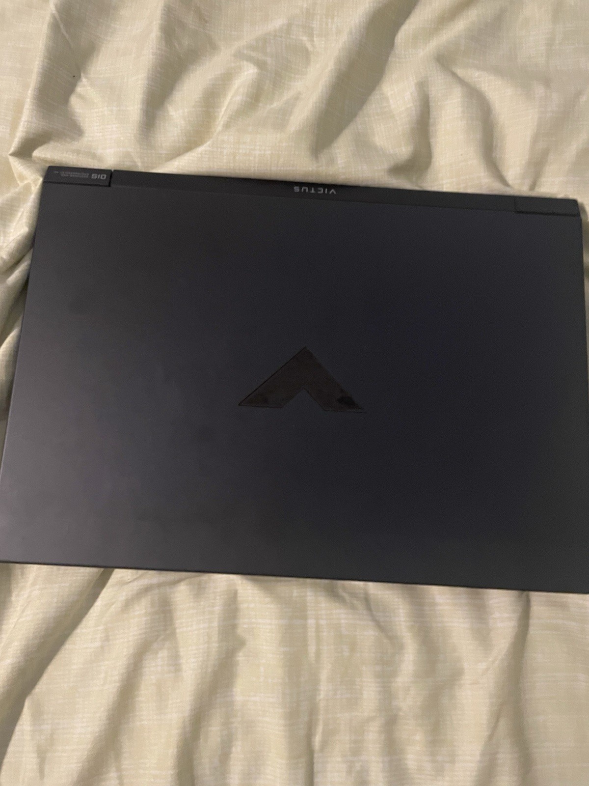 HP Victus 15-FB1013DX ( 512GB SSD ,8GB, Ryzen 5 7535HS , RTX 2050 )Gaming laptop