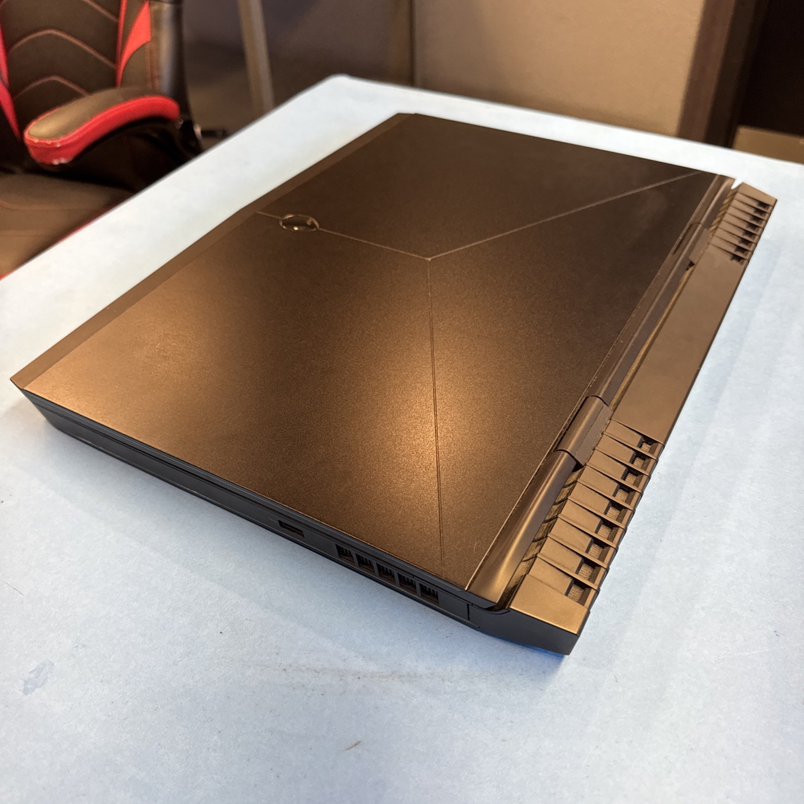 Alienware 17 R5 17.3″ Gaming Laptop-i9-8950HK-16GB RAM-500 GB HDD-1 TB SSD