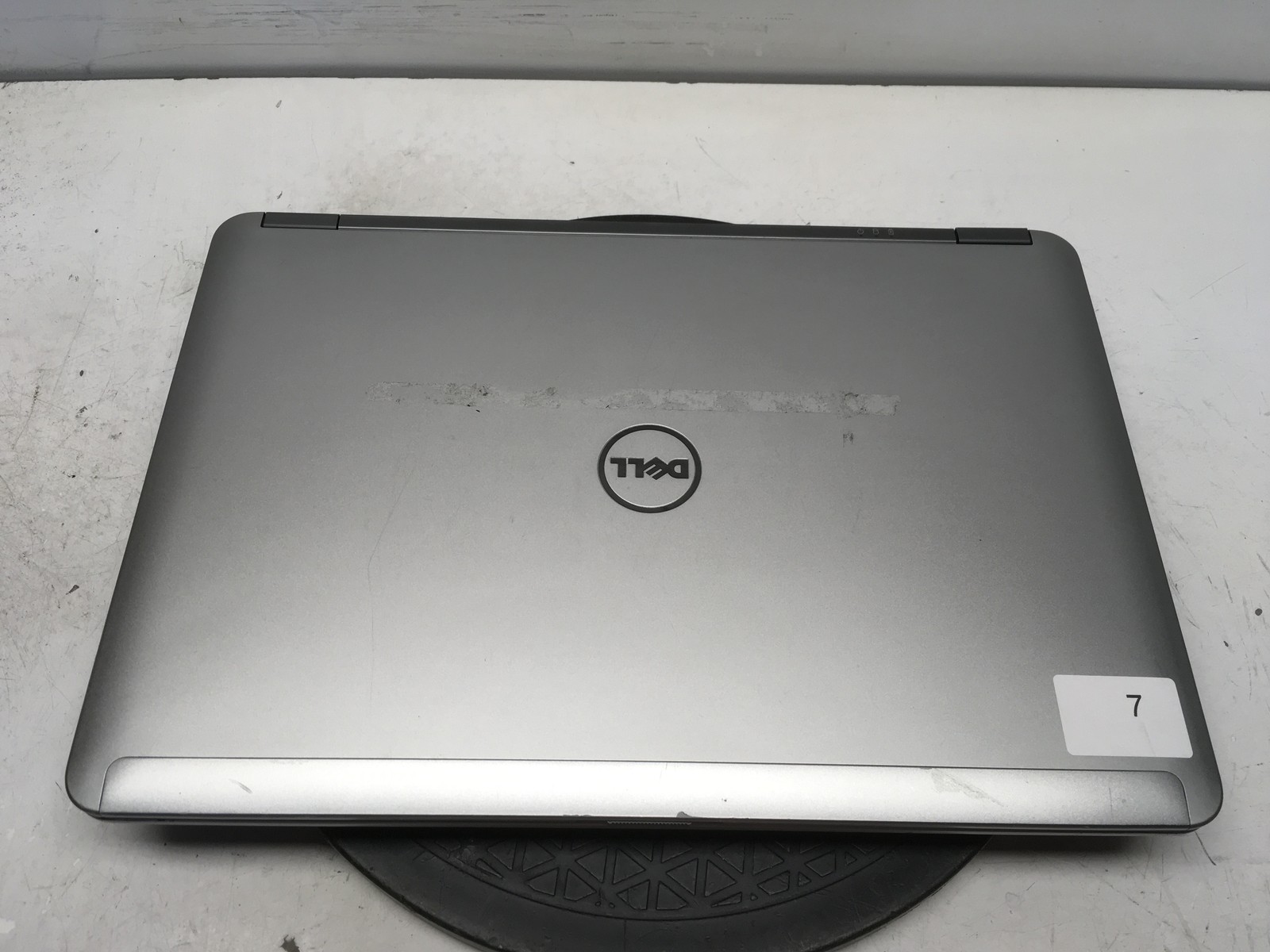 Dell Latitude E6440 Intel i5-4310M 2.7GHz 4 GB NO HDD No Batt