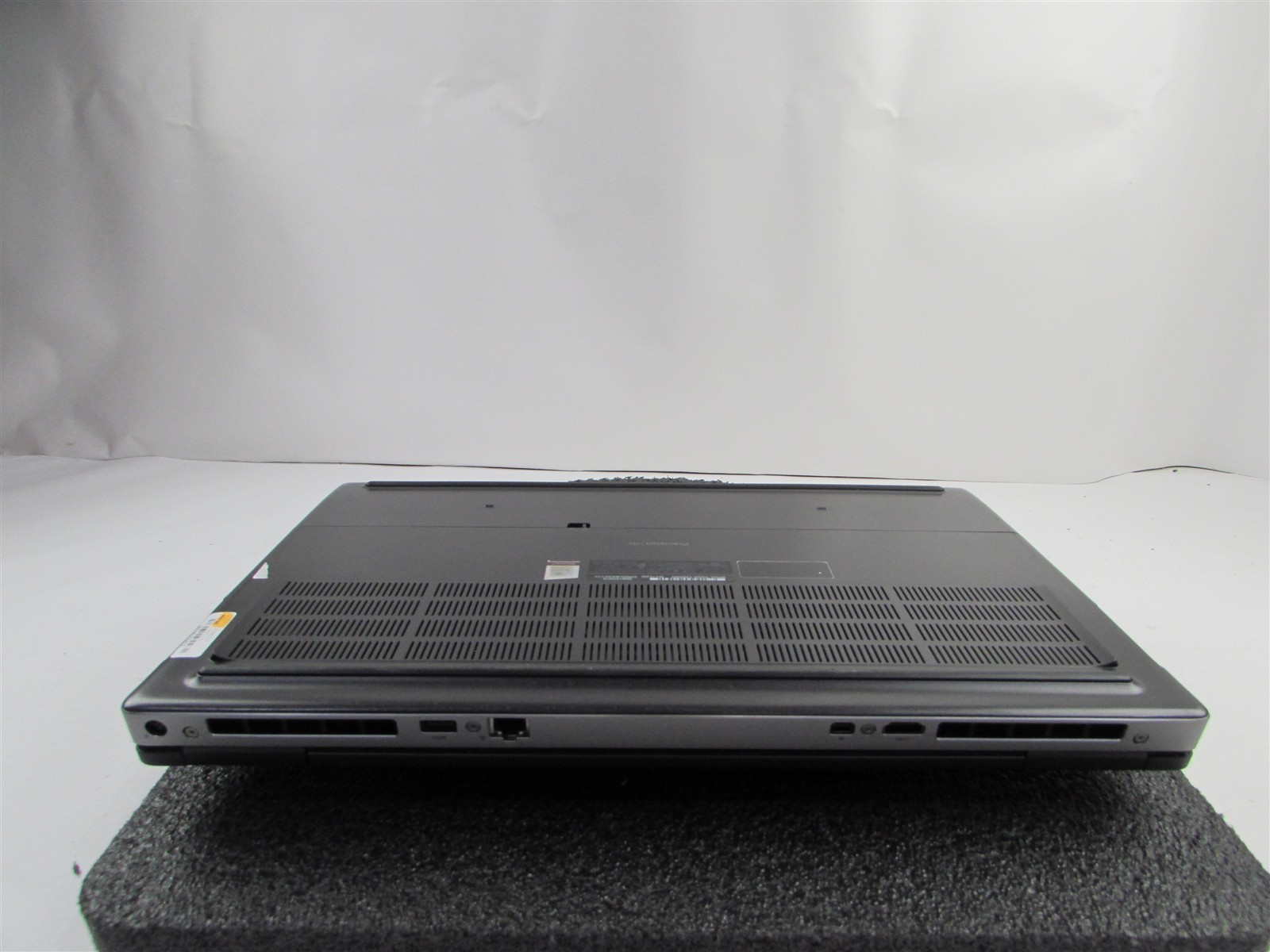 DELL PRECISION 7740 17.3″ I7-9750H 512GB SSD 64GB RAM NVIDIA RTX 4000 WIN 11 PRO