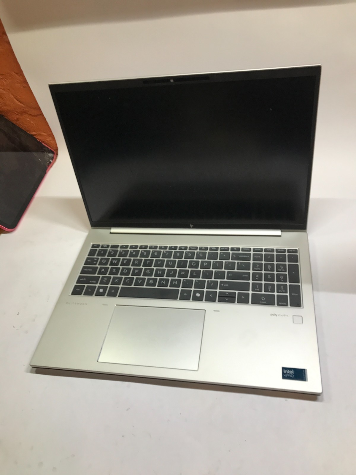 HP EliteBook 860 G11 16″ Intel Core Ultra 7 155U NO RAM NO SSD/OS For Parts – DW