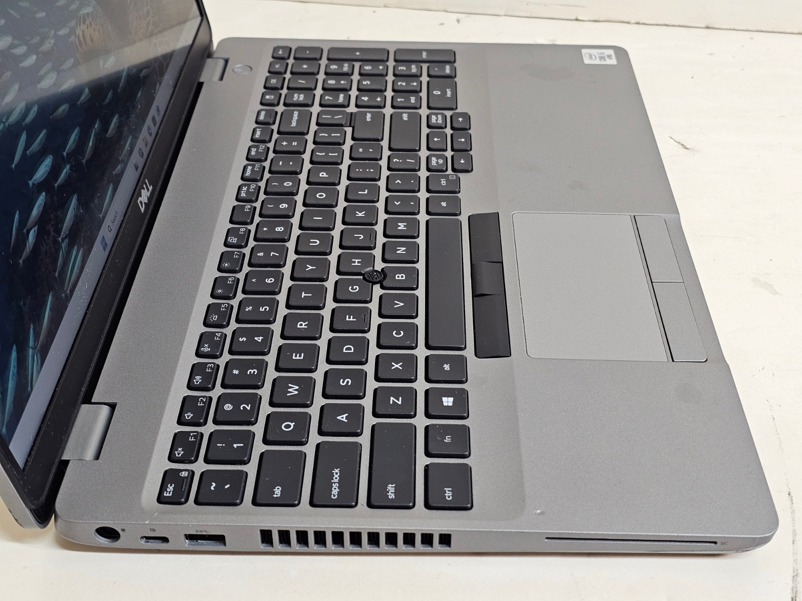Dell Latitude 5510 Laptop – 1.7 GHz i5-10310U 16GB 512GB Webcam 15.6″ – SP10