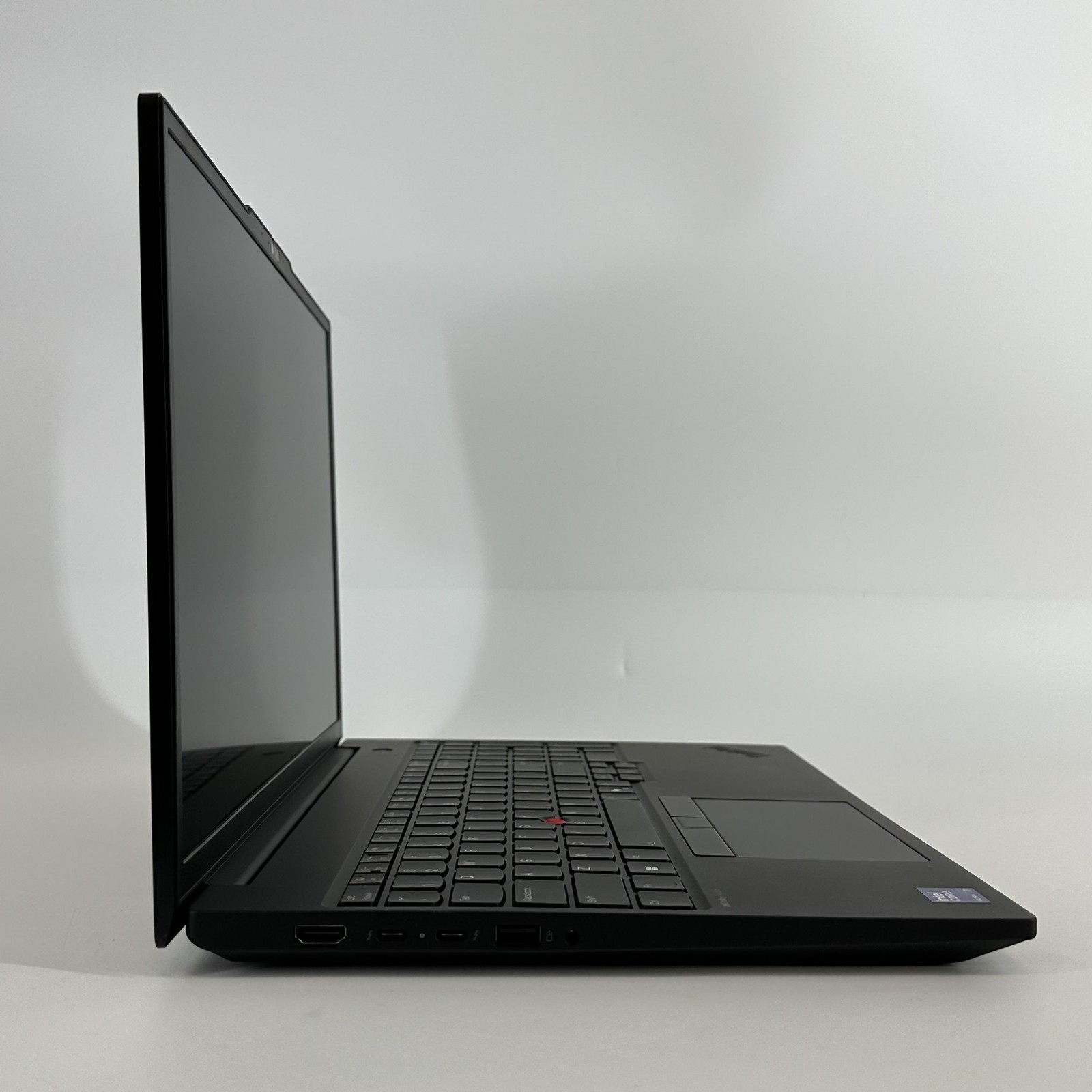 Lenovo ThinkPad P16s Gen 3 FHD+ TOUCH 1.4GHz Ultra 7 155H 16GB 512GB RTX 500 Ada
