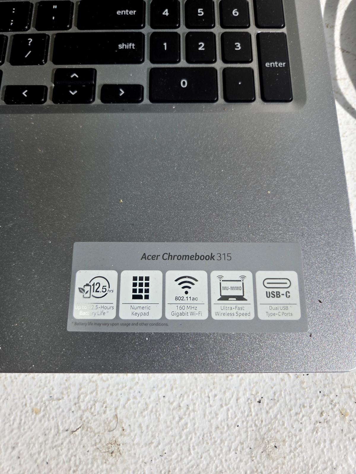 Acer Chromebook 315. Laptop. In Excellent condition. Gray color.