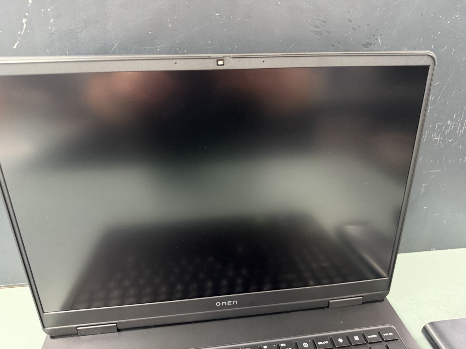 HP Omen 16 SLIM GAMING LAPTOP 16-AN0037WM INTEL ULTRA 7 255H 16GG 1TB GTX 5060