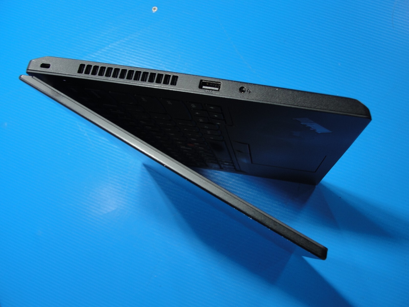 Lenovo ThinkPad L14 Gen 1 14” FHD Intel Core i5-10210U 1.6GHz 8GB 256GB SSD