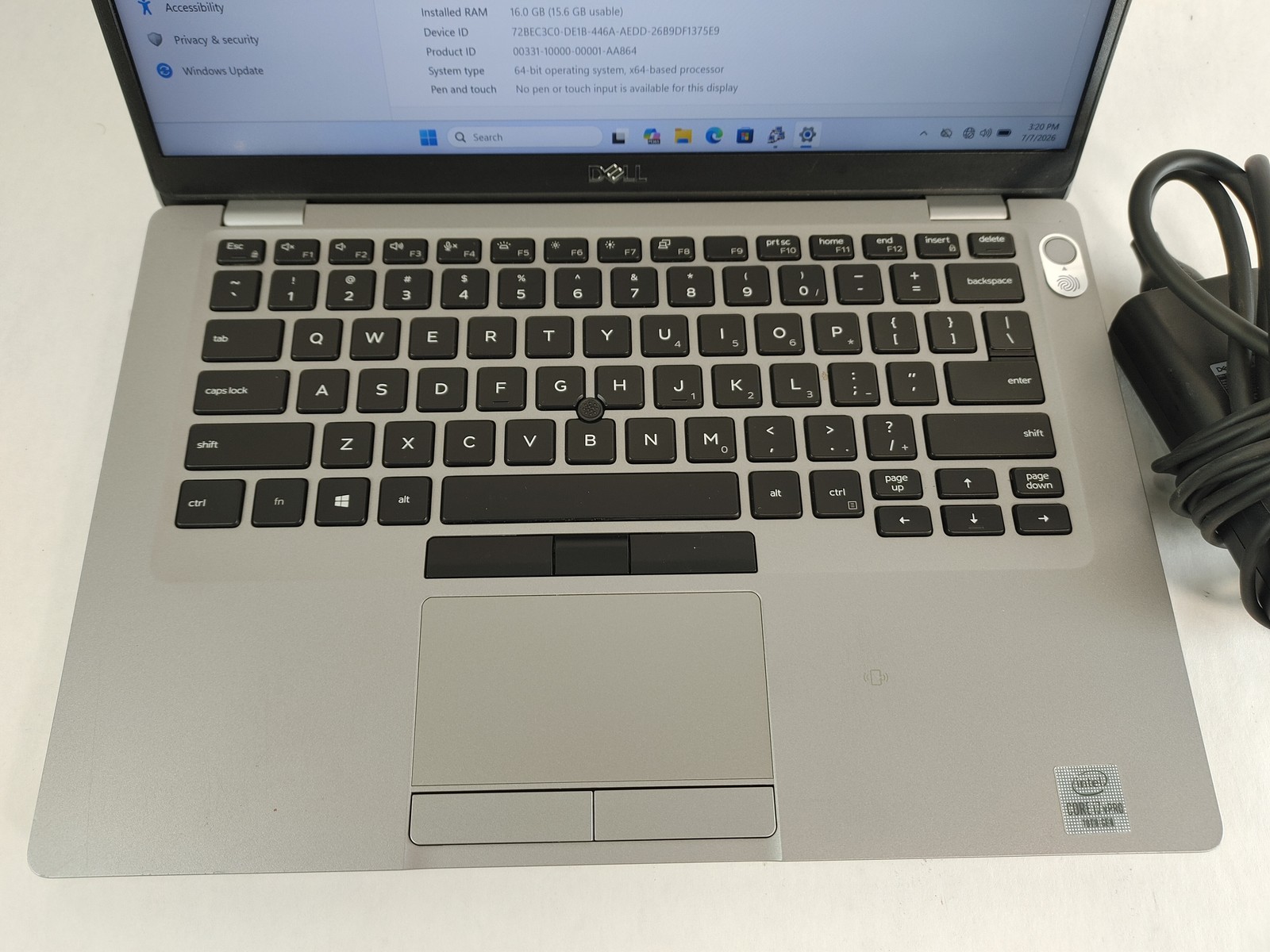 Dell Latitude 5410 Core i7-10610U 1.80 GHz 16 GB DDR4 256 GB M.2 Windows 11 Pro