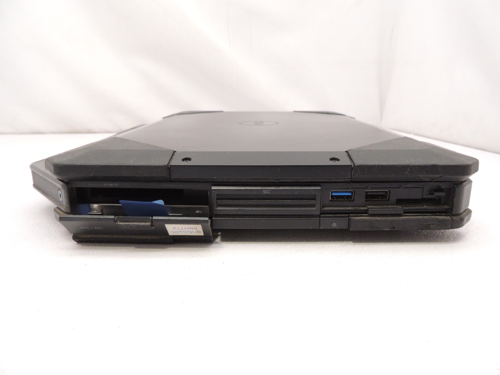 Dell Latitude 14 Rugged 5404 i7 4650U 8GB 250GB Touch Laptop – Spots on Screen