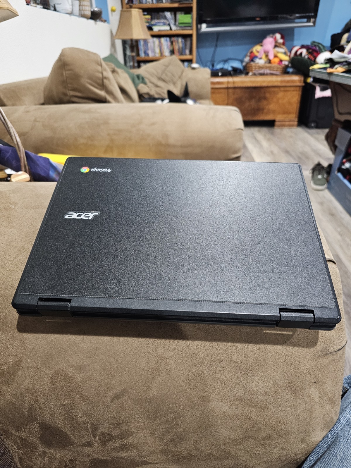 Acer Chromebook R721T Laptop 11.6″ 2-in-1, AMD A6 CPU, 4GB RAM, 32GB Storage