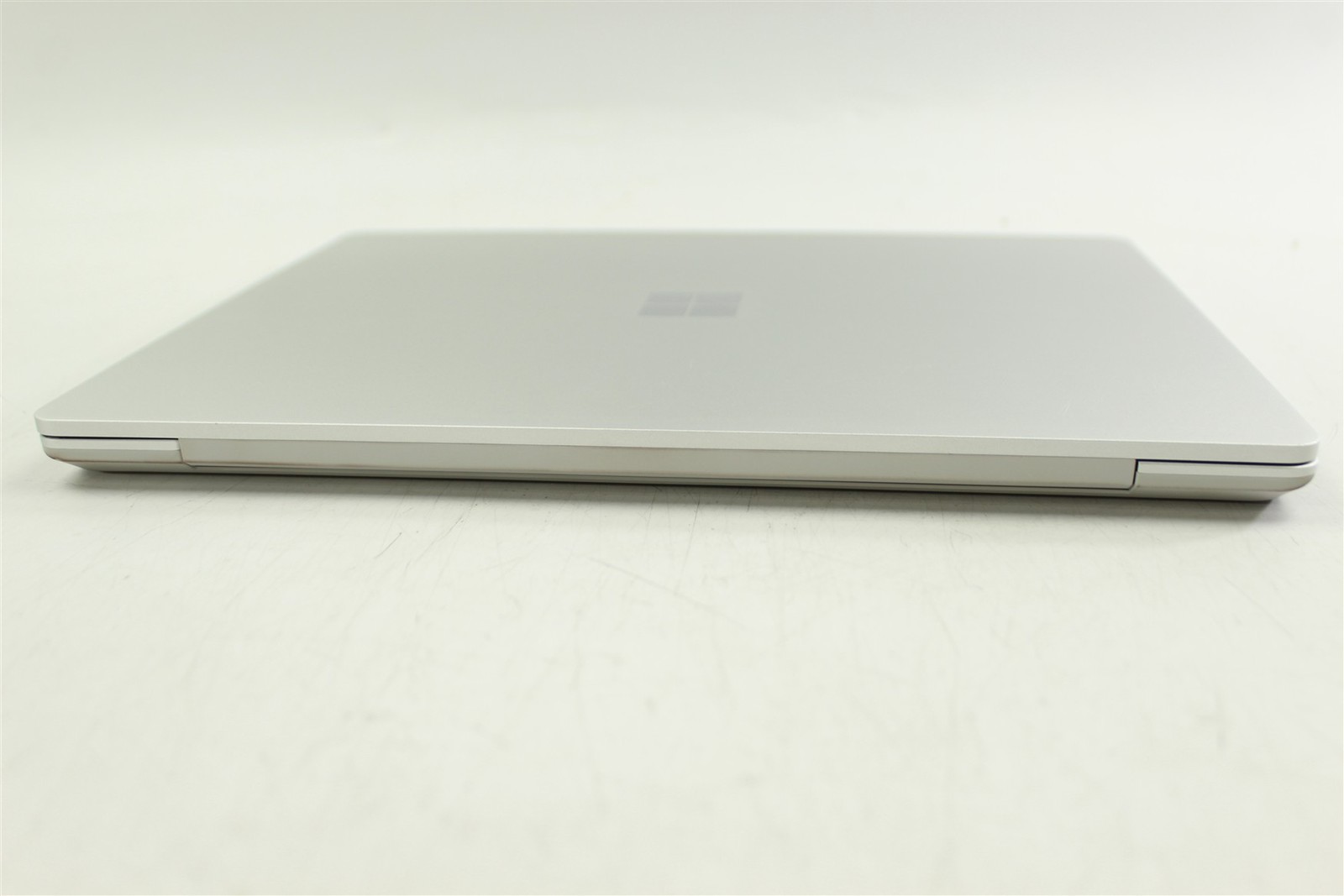 Microsoft Surface Laptop Go 2 2013 12.4″ i5-1135G7 256GB SSD 16GB RAM W11H