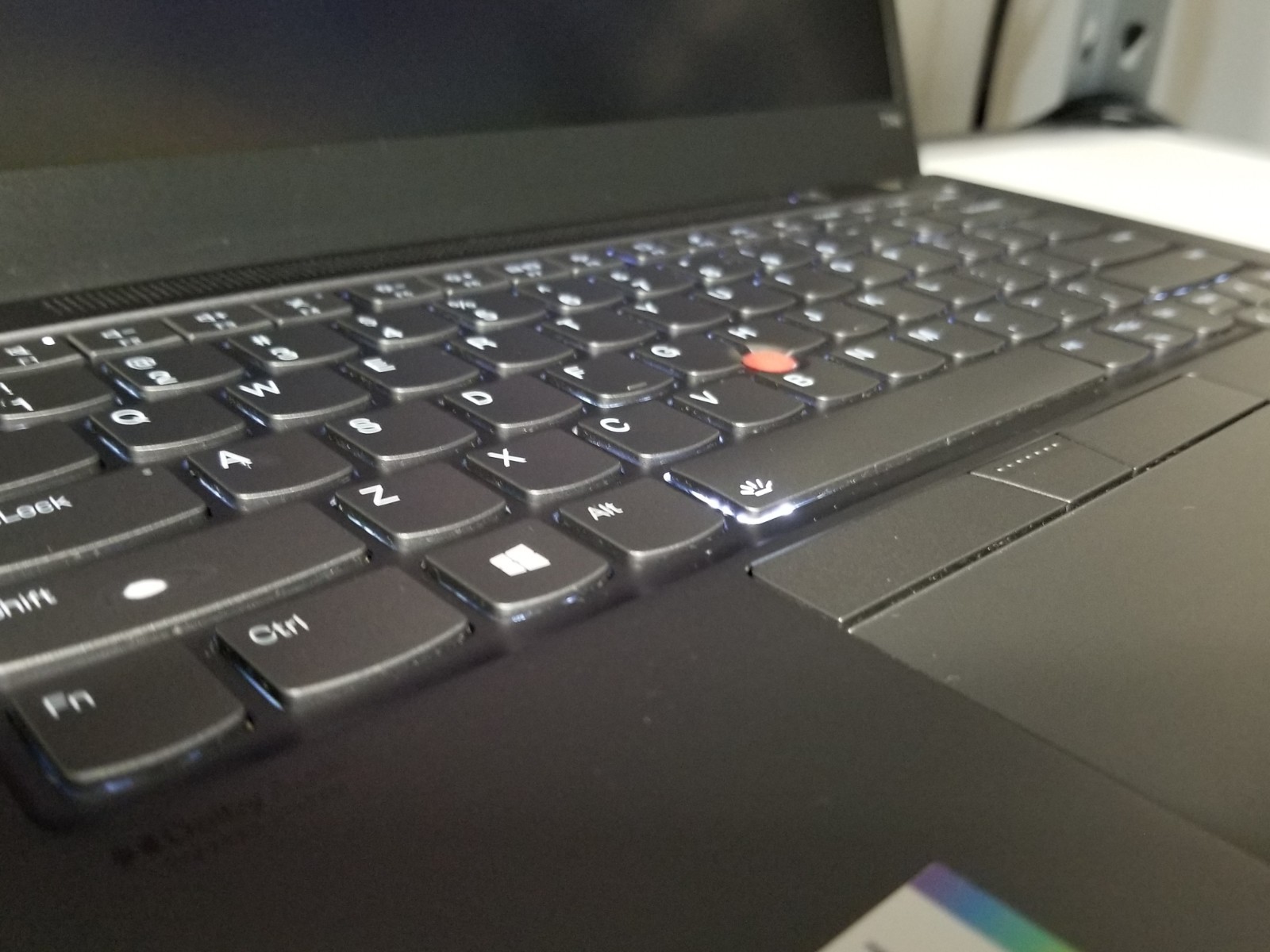 AS-IS Lenovo ThinkPad T14s 14″ i7-1185G7 1.2GHz 16GB 256GB NVMe Iris Xe Ubuntu