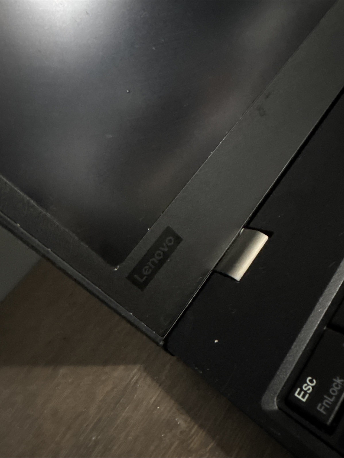 Lenovo ThinkPad P52s – No Battery / HDD / RAM – Parts or repair