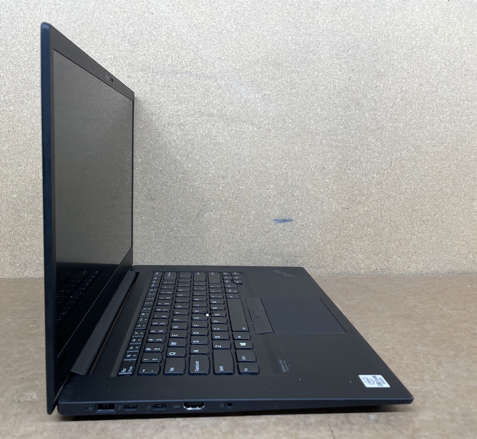 Lenovo ThinkPad P1 Gen 3 – 15.6 Intel Core i9-10885H NO RAM NO STORAGE FOR PARTS