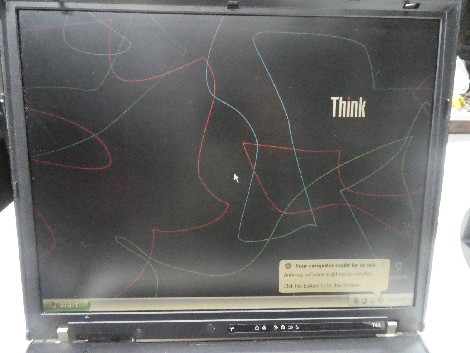 🍀 COLLECTOR IBM ThinkPad T43 2687 Pentium 1.86 2GB 80GB FlexView SXGA+ WIN XP