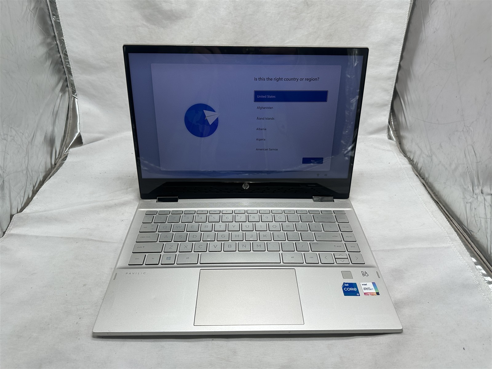 HP Pavilion x360 14m-dw1023dx Laptop i5-1135G7 8GB RAM 256GB NVMe Win 11 *READ*