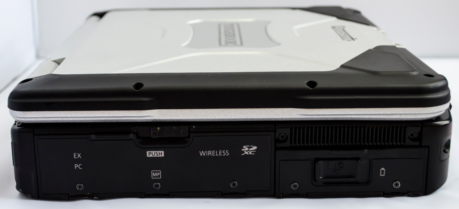 Panasonic Toughbook CF-31 MK4 i5-3340M 2.7G 8GB 256GB SSD Backlit Rugged WIN10