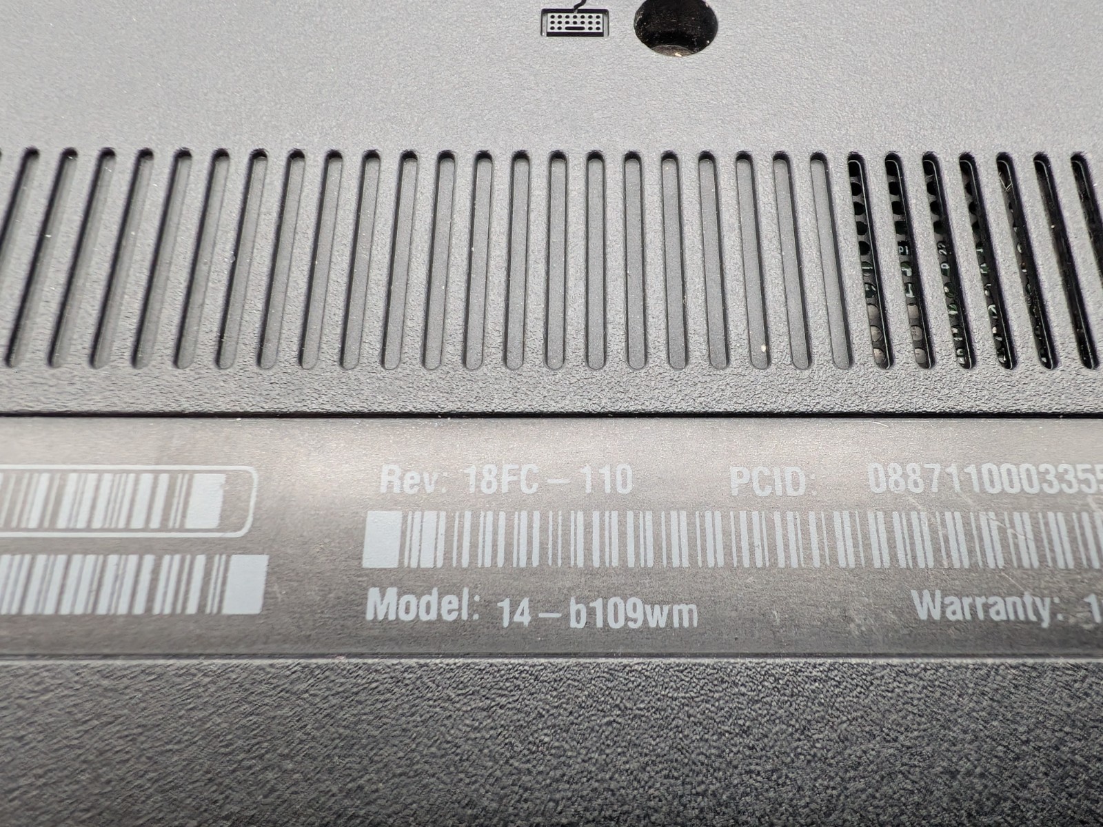 HP Pavilion SleekBook 14-b109wm 14” – Intel Celeron 1.6GHz – Bad Charge Port