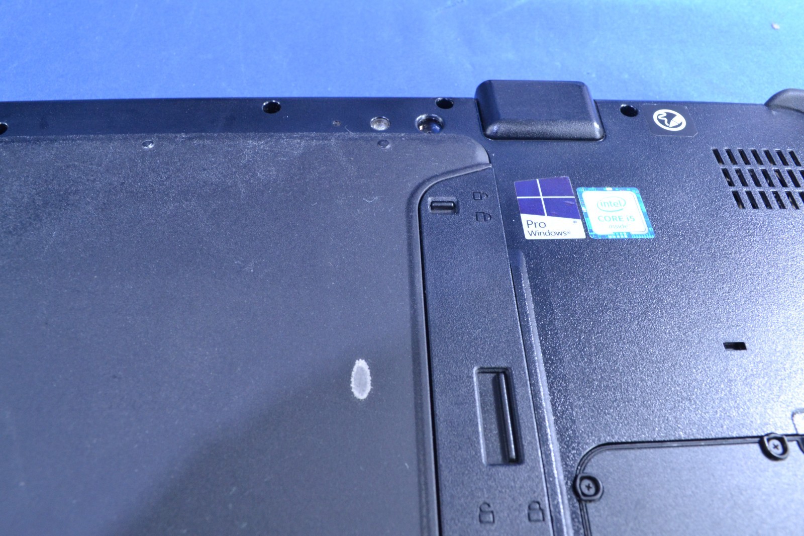 Getac F110 G3 Rugged Tablet i5-6200U/ 8GB/ 256GB/ No OS/ No Stylus (J063003)