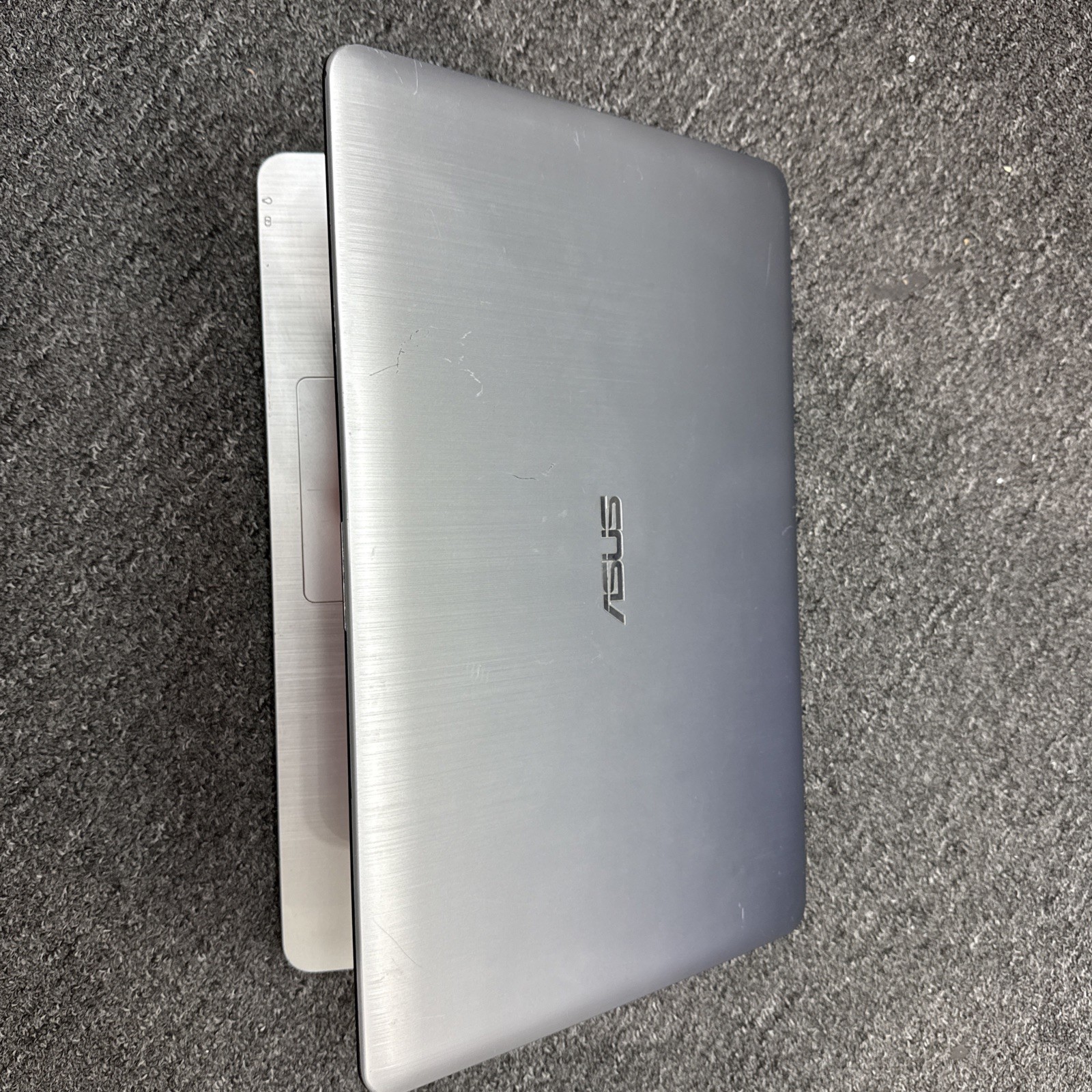 asus x540l sonicmaster Screen Issue ￼no 🔌