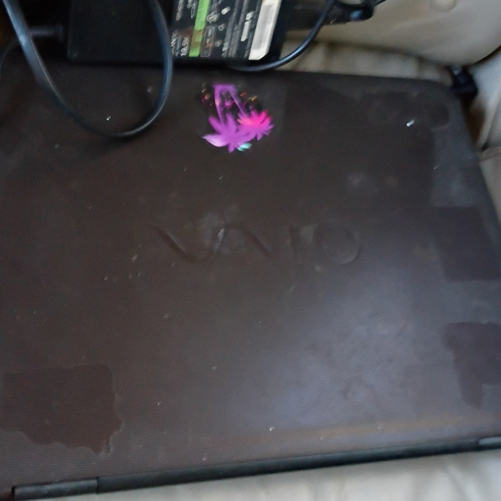Sony VAIO PCG-71311L Notebook Laptop Black Windows Vista Home Premium