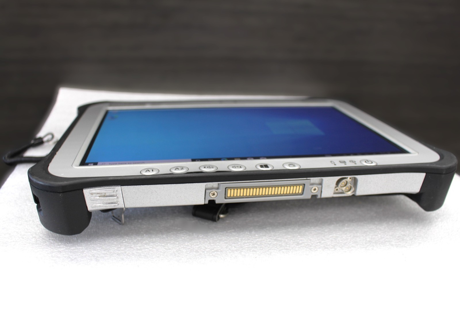 Panasonic Toughbook FZ-G1 MK4 Core I5-6300U 8GB 256GB, GPS, 4G, Standard Battery