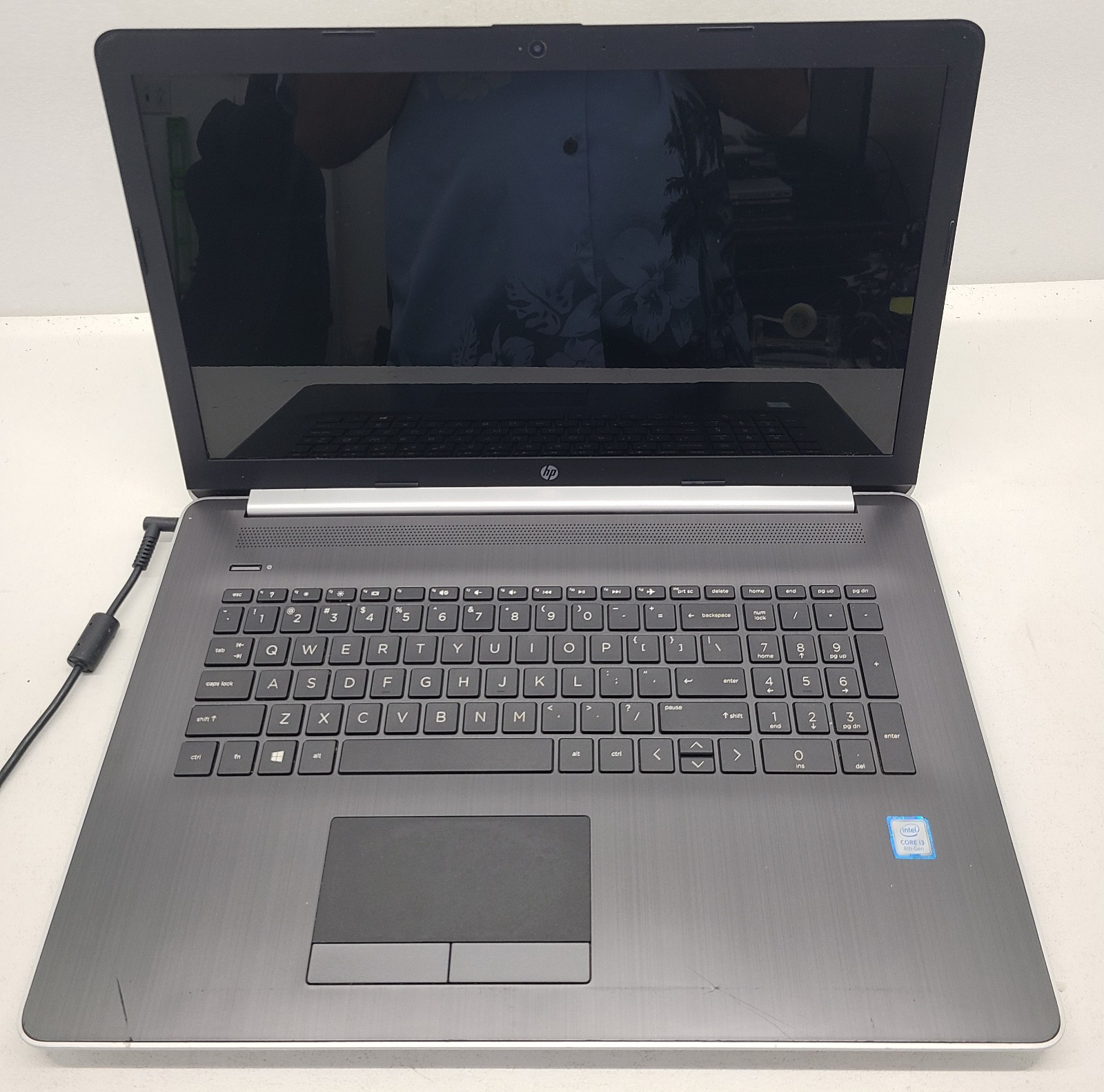HP 17-by0061st 17.3″ Laptop Intel i3 8th Gen 8GB Ram NO HD/OS Broken Screen (FL)