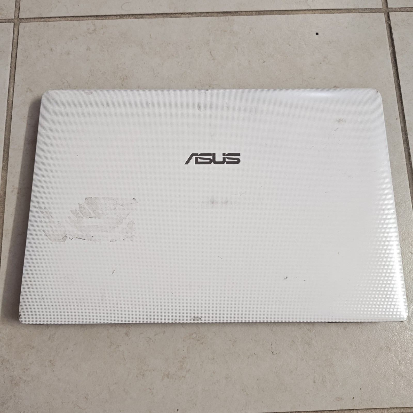 ASUS X501A AR5B125 15.6″ Win8 Laptop – 500GB HDD/4GB RAM – *READ DESC* #3932