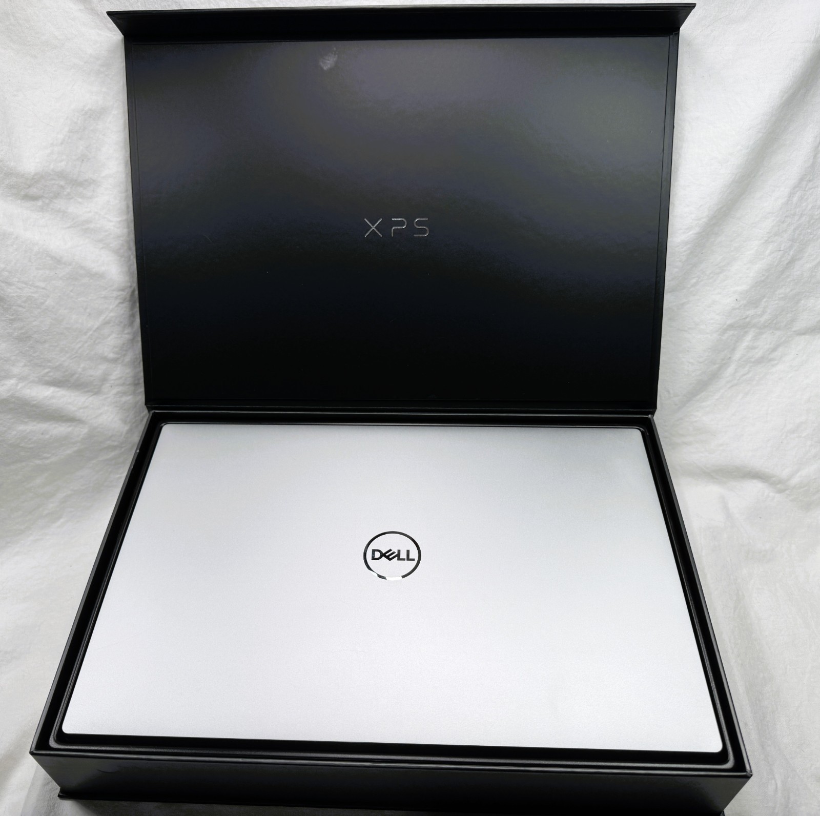Dell XPS 15 9520 4K+ UH ✔i9-12900H ✔32GB RAM ✔2TB 990 PRO ✔RTX 3050Ti ✔Very Good