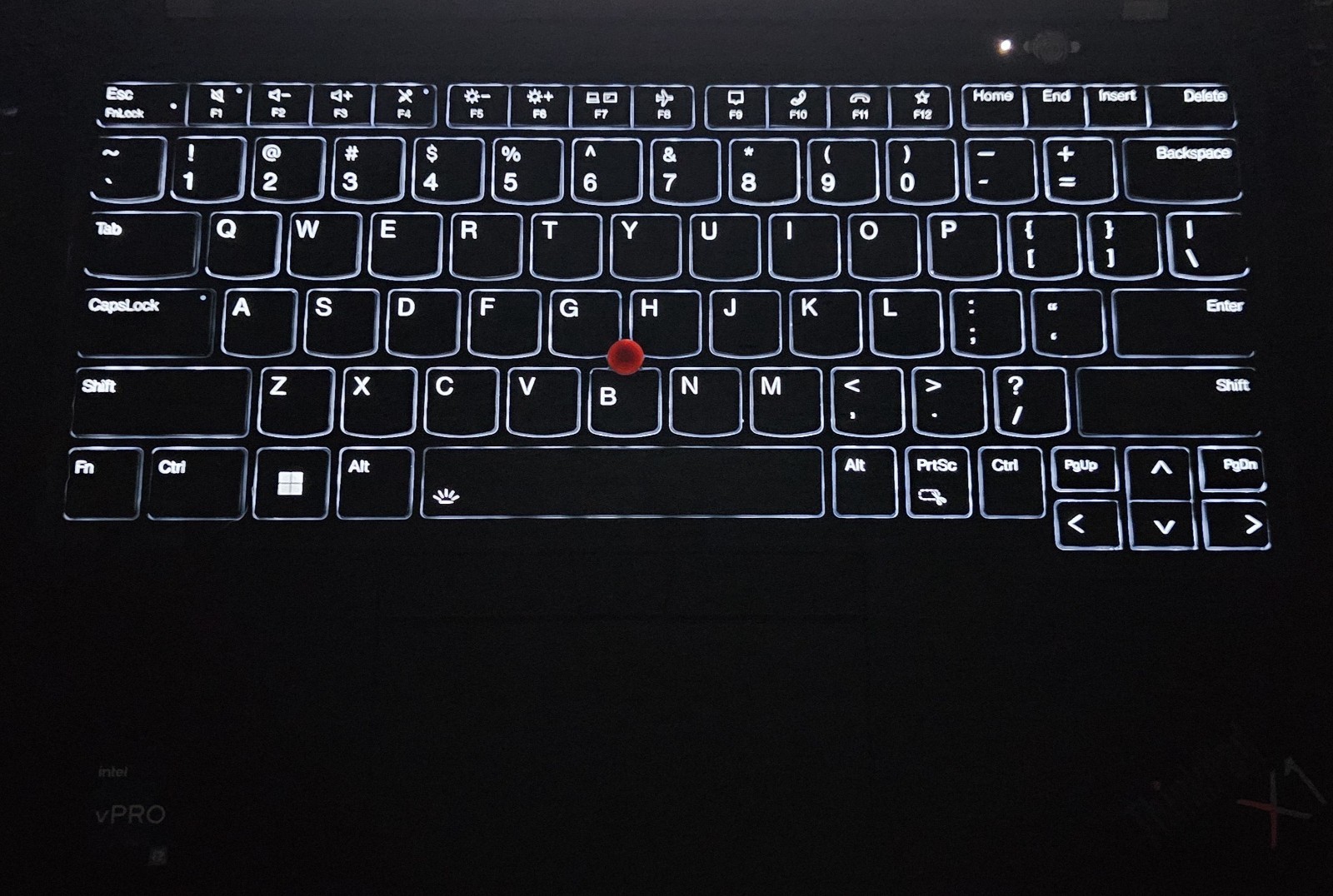 Lenovo Thinkpad X1 Carbon Gen 10 Intel Core i7 32GB 1TB w/Webcam ~READ~
