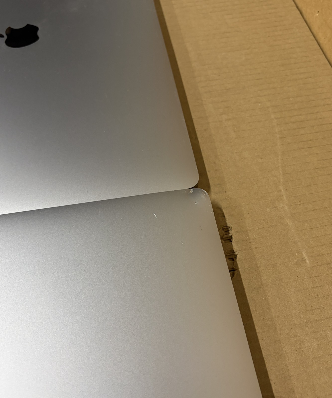 Lot of 2 Apple MacBook Pro A2141 i9-9880/ i7-9750H | 32GB/16GB | 1TB/500GB H