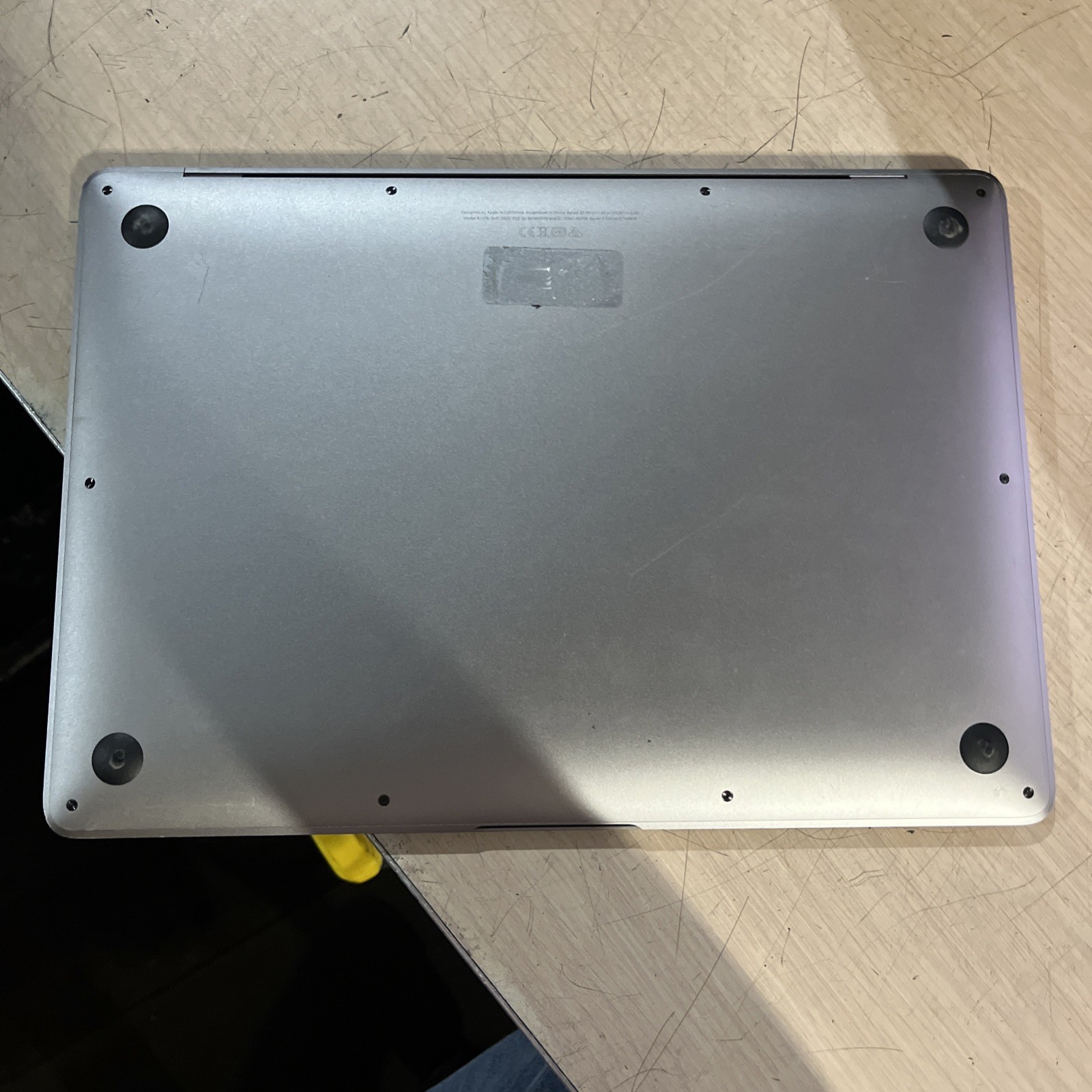 APPLE MACBOOK AIR 13″ SCISSOR, 2020 CORE I3-1000NG4 1.1GHZ 8GB RAM 256SSD