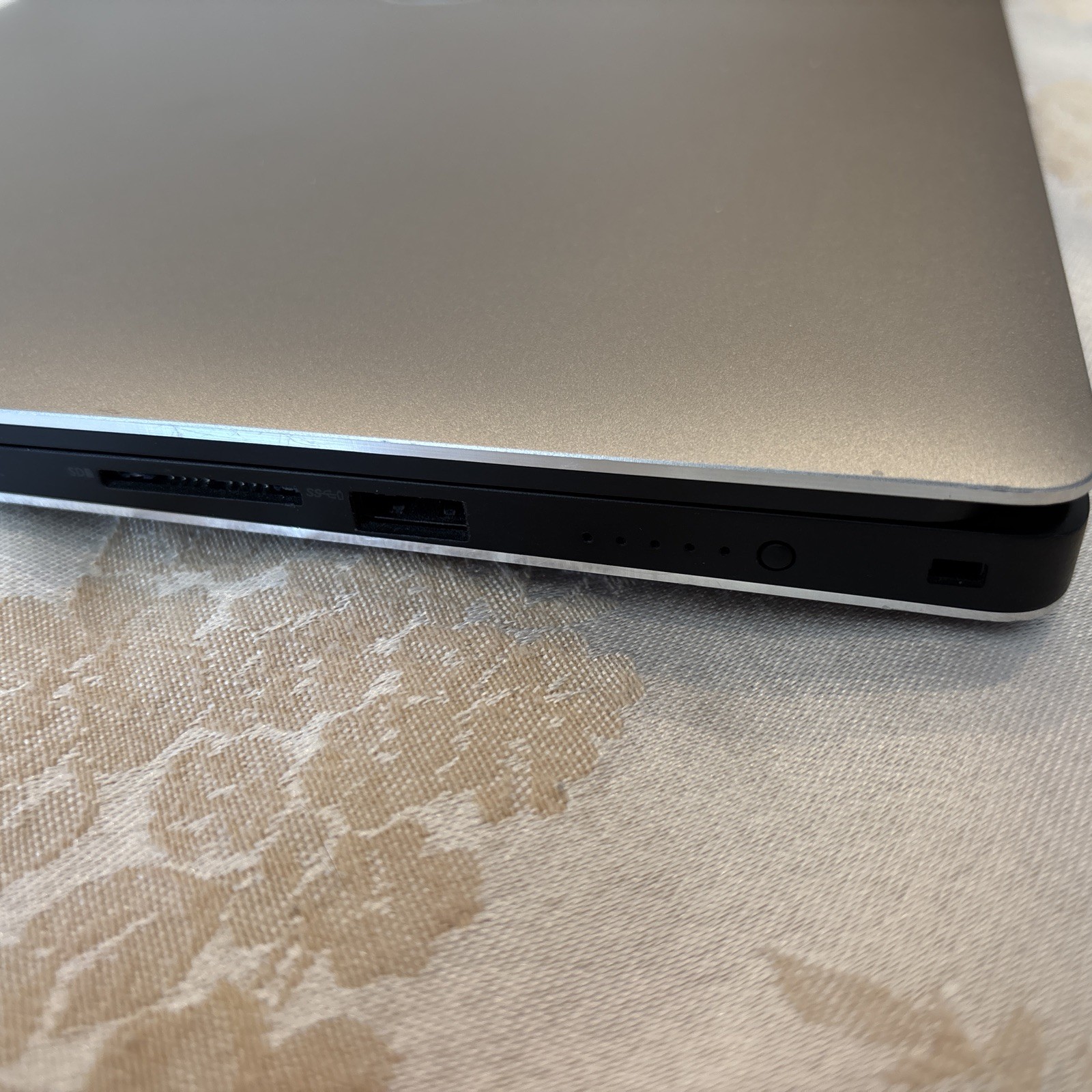 Dell Precision XPS 5540 15in XEON E2276M 64GB 2TB SSD NVIDIA T1000 Win11 Pro WKS