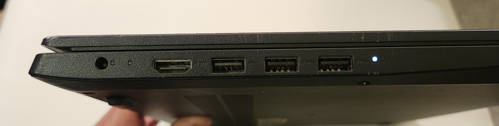 Lenovo IdeaPad 15IML05 15.6″ i3-10110U 2.1GHz 8GB RAM 256GB SSD Intel UHD