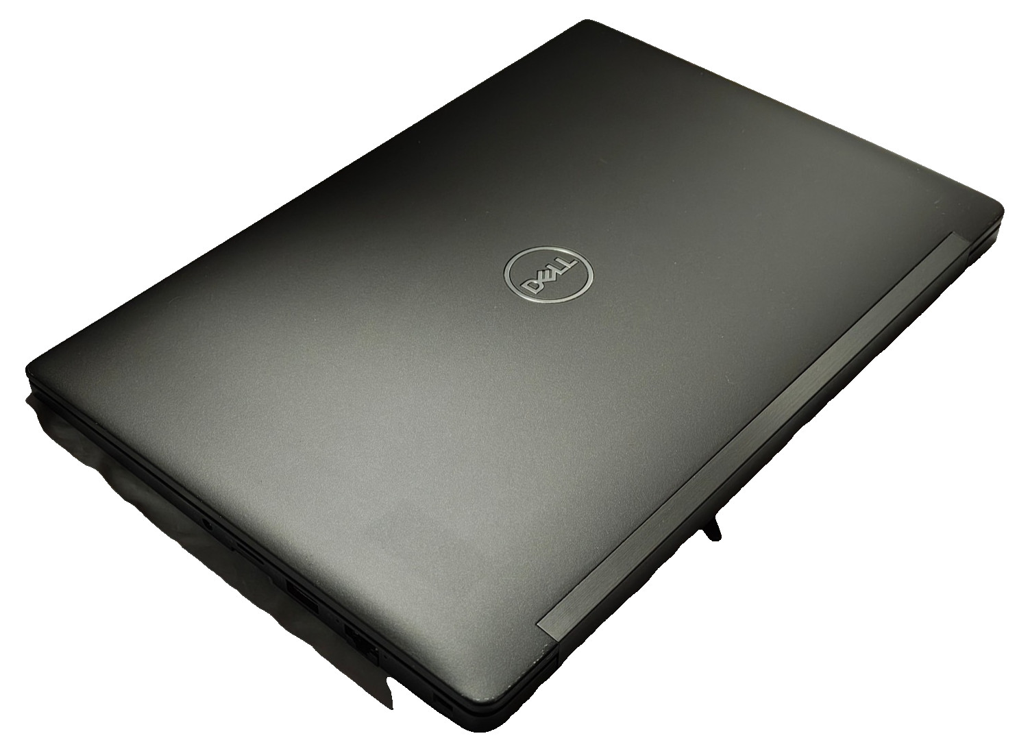 Dell Latitude 7390 i7-8650U 16GB DDR4 256GB M.2. SATA NVME 13.3″ FHD Charger