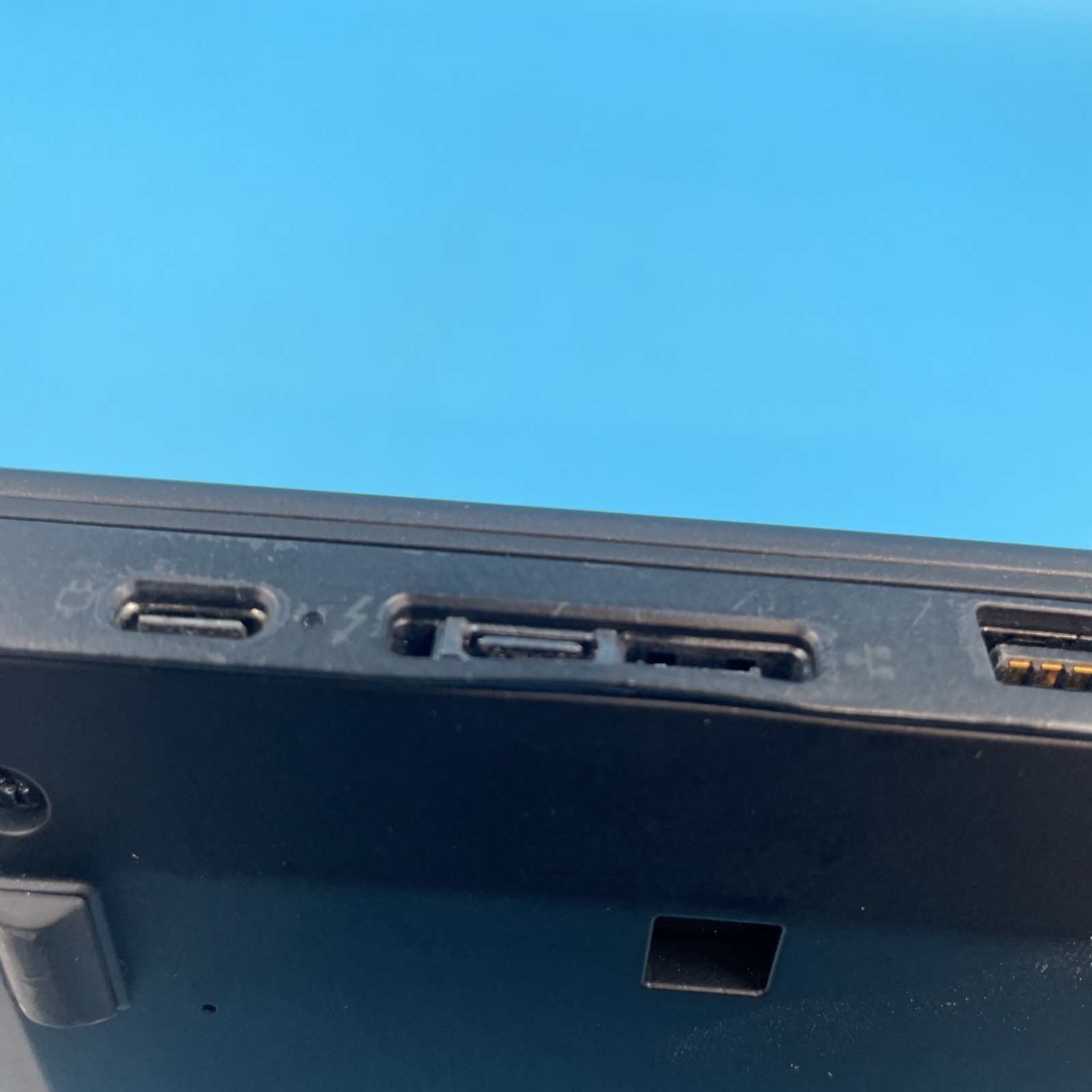 (LOT OF 10) Lenovo ThinkPads | i5 8th Gen | 8/16GB RAM | **READ BELOW** | NO OS