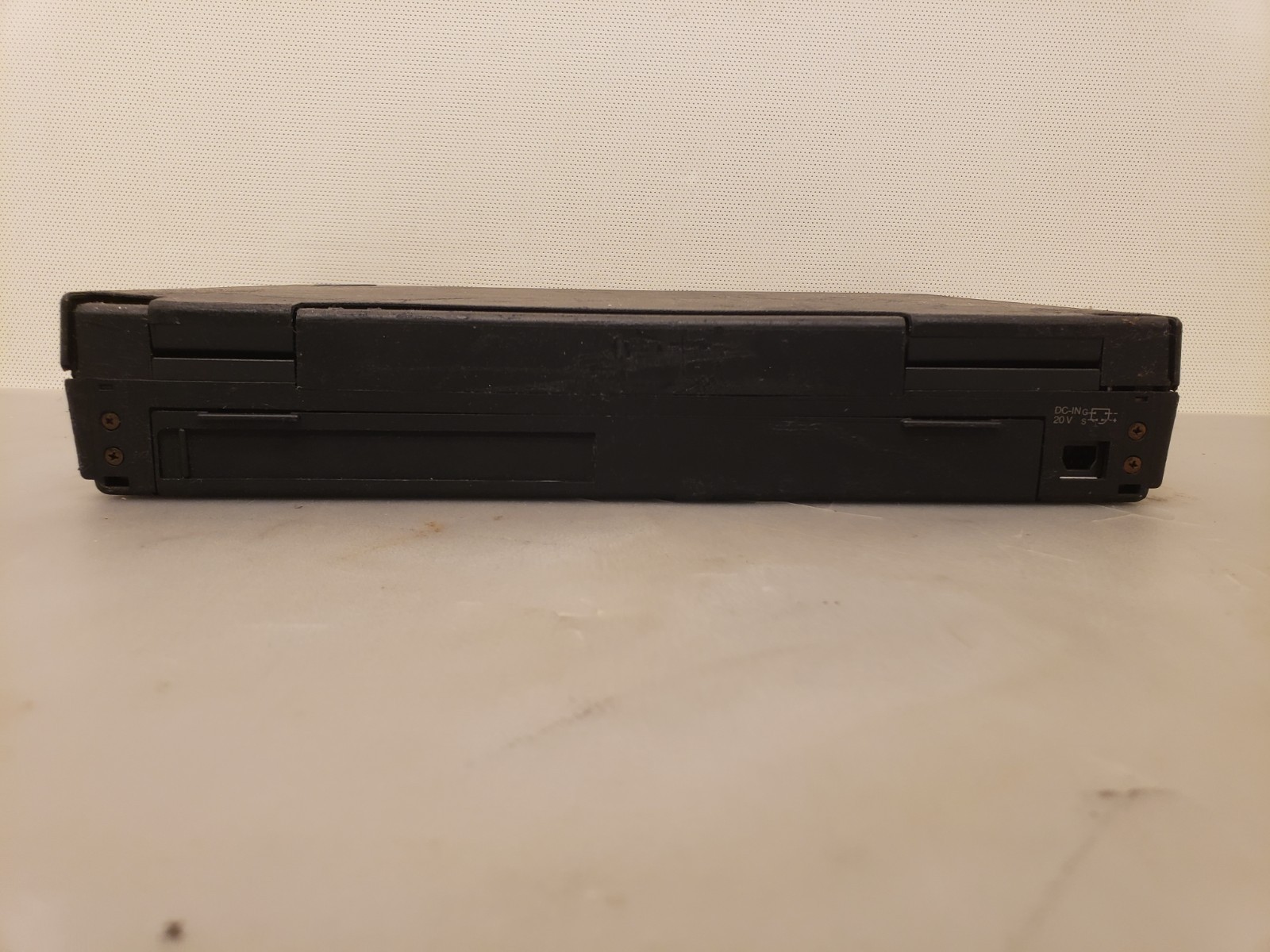 Vintage IBM Thinkpad 755C Intel 486-DX4 Laptop 9545-LOG for Project or Parts