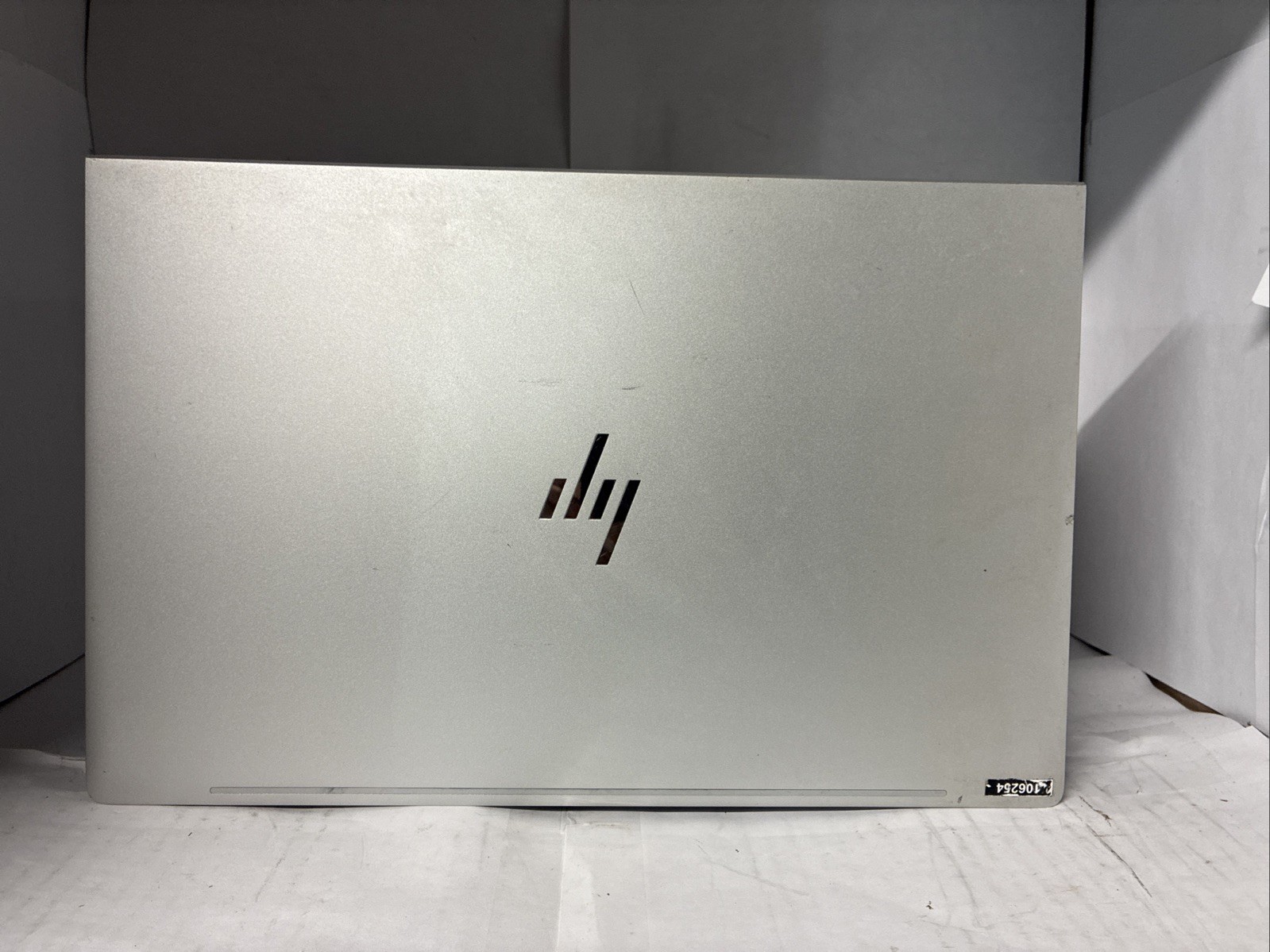 HP EliteBook 650 G9 15.6″ i5-12th Gen 16GB RAM 256GB SSD Win 11 Charger – used