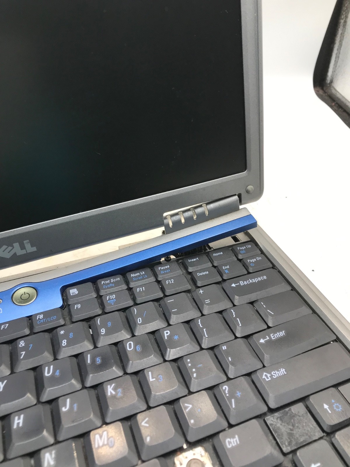 Dell Inspiron 600M Intel Celeron ATI Radeon 9000 15″ 512 MB -CGRADE -MZ
