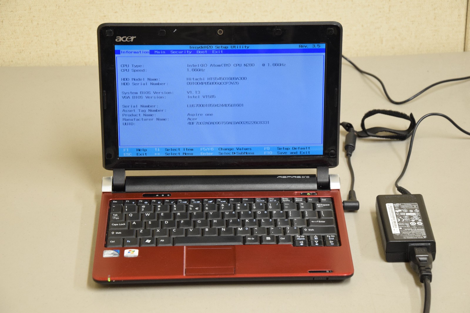 Acer Aspire One D250-1016 10.1″ Netbook Intel Atom N280 1.66Ghz 2GB DDR2 160GB